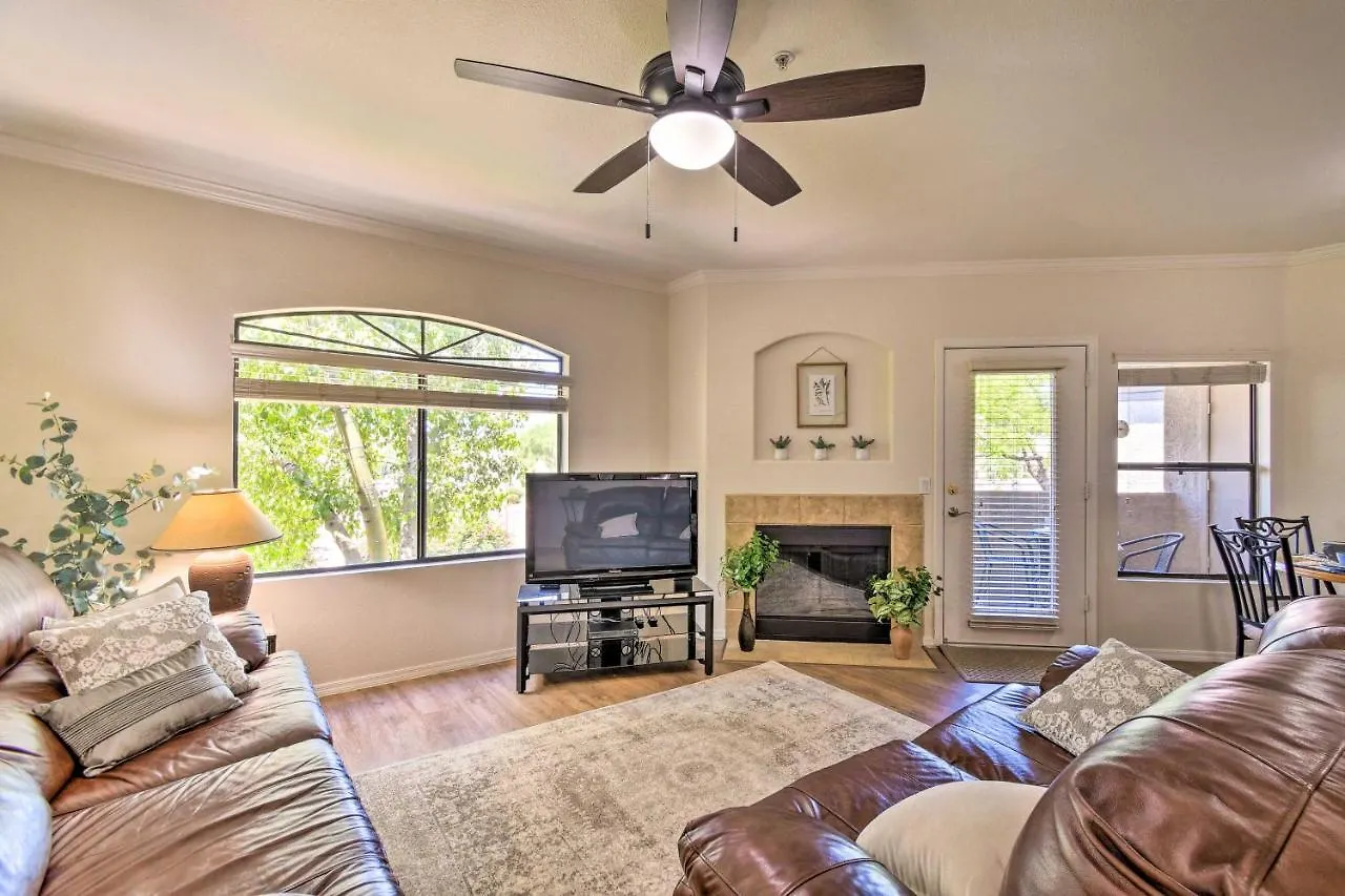 Resort-Style Scottsdale Condo - Pet Friendly! Lägenhet