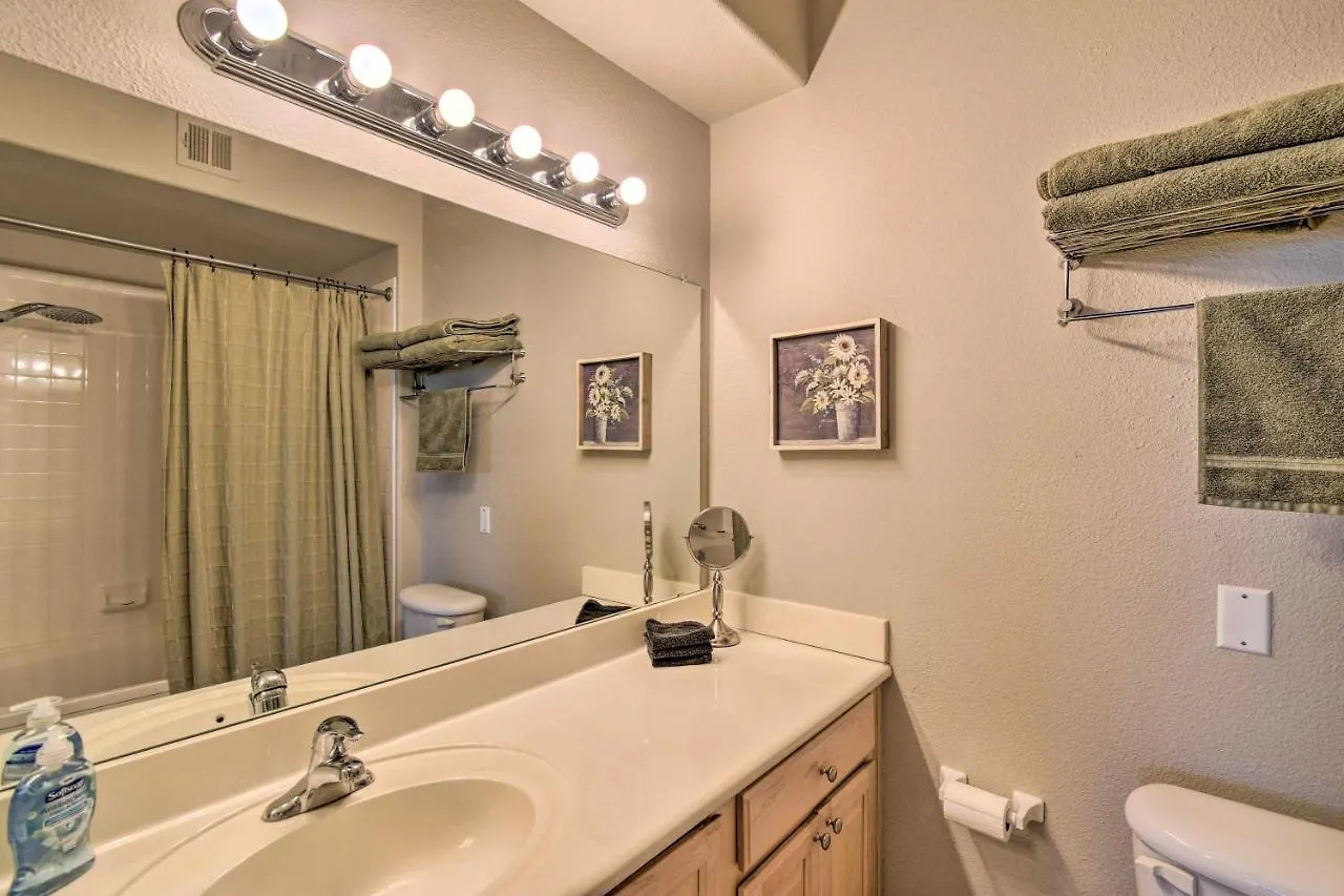 Resort-Style Scottsdale Condo - Pet Friendly! Lägenhet
