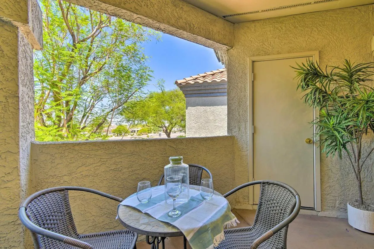 Resort-Style Scottsdale Condo - Pet Friendly! Lägenhet
