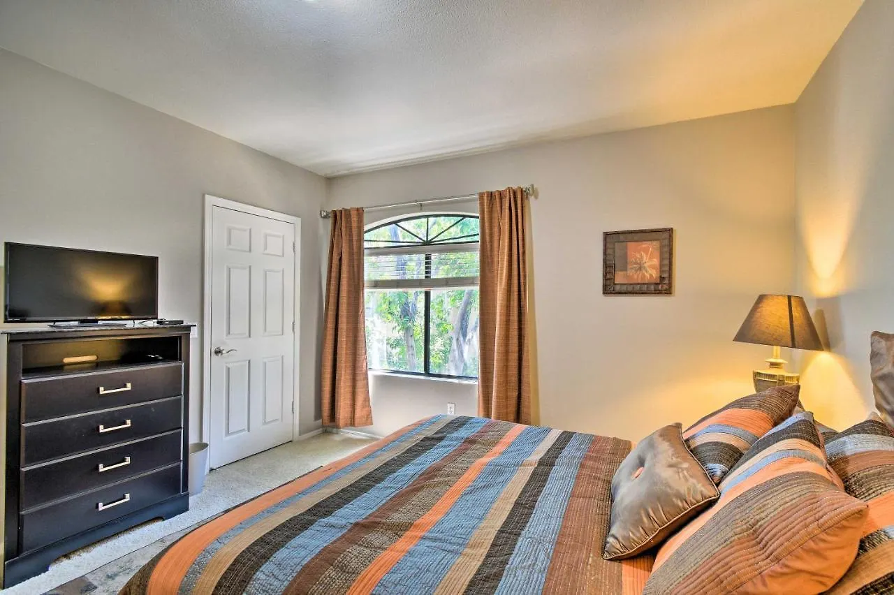 Resort-Style Scottsdale Condo - Pet Friendly!